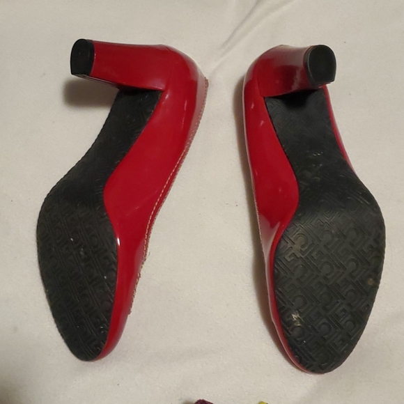 🔴GREAT DEAL🛍Liz Claiborne red heels 👠 EUC!!! - Picture 5 of 7